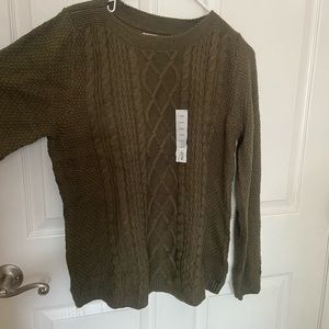 Craft and Barrow olive green sweater